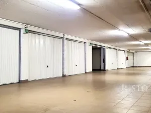 Pronájem garáže, Písek, Gregorova, 16 m2