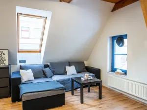 Pronájem bytu 1+kk, Hostinné, Dolní brána, 35 m2