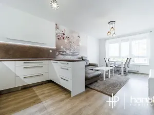 Pronájem bytu 2+kk, Olomouc, Janského, 72 m2