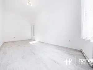 Prodej bytu 3+1, Olomouc, Komenského, 116 m2