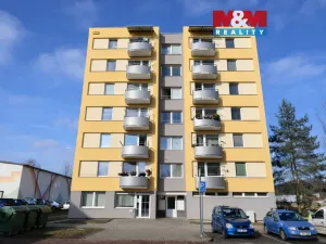 Prodej bytu 3+1, Strakonice - Strakonice I, Obránců míru, 66 m2
