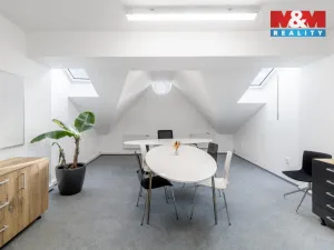 Prodej obchodního prostoru, Ostrava - Kunčičky, Škrobálkova, 700 m2