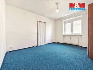 Pronájem bytu 1+1, Kladno, Kordačova, 32 m2