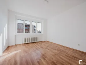 Pronájem bytu 2+1, Pardubice - Zelené Předměstí, Sukova třída, 90 m2