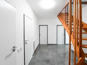 Pronájem apartmánu, Praha - Hloubětín, Aloisovská, 340 m2