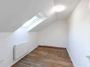 Pronájem činžovního domu, Praha - Hloubětín, Aloisovská, 340 m2