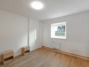 Pronájem ubytování, Praha - Hloubětín, Aloisovská, 340 m2