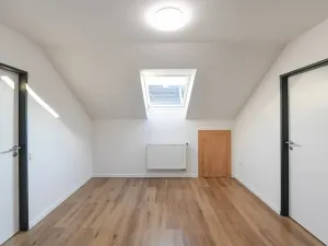 Pronájem ubytování, Praha - Hloubětín, Aloisovská, 340 m2