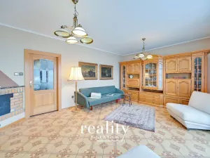 Prodej rodinného domu, Hodonice, 480 m2