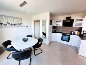 Prodej bytu 3+kk, Malinska, Chorvatsko, 94 m2