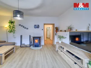 Prodej rodinného domu, Dobřany, Stromořadí, 86 m2