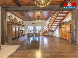 Prodej chalupy, Chřibská - Dolní Chřibská, 250 m2