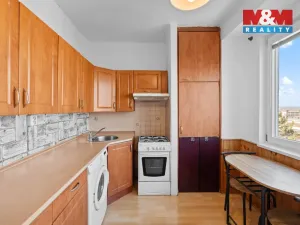 Prodej bytu 2+1, Kralupy nad Vltavou - Lobeček, Štefánikova, 52 m2