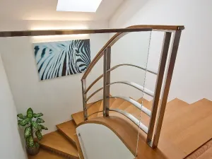 Pronájem domu, Praha - Modřany, Herrmannova, 230 m2