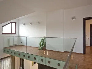 Pronájem domu, Praha - Modřany, Herrmannova, 230 m2