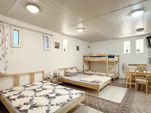 Prodej apartmánu, Strachotín, Sklepní, 285 m2