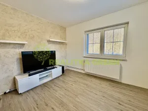 Pronájem bytu 2+1, Provodov, 45 m2