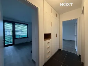 Prodej bytu 2+kk, Praha - Žižkov, Olgy Havlové, 54 m2