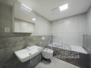 Pronájem bytu 1+kk, České Budějovice, Na Zlaté stoce, 28 m2