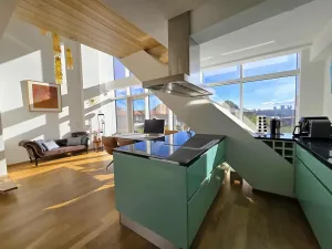 Prodej atypického bytu, Praha - Smíchov, Kobrova, 134 m2