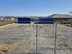 Prodej komerčního pozemku, Planá, 1983 m2