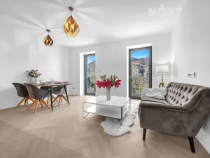 Prodej bytu 2+kk, Praha - Bohnice, V Zámcích, 56 m2