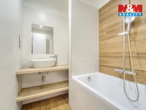 Prodej bytu 4+kk, Nezvěstice, 74 m2