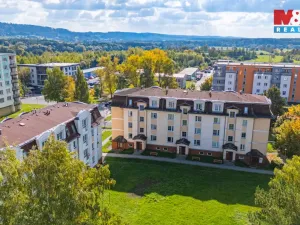 Pronájem bytu 2+kk, Mariánské Lázně - Úšovice, Kubelíkova, 47 m2