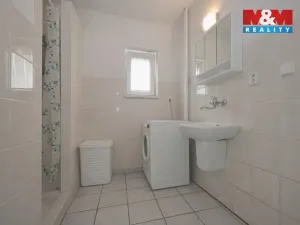Prodej rodinného domu, Stáj, 250 m2
