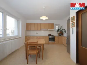 Prodej rodinného domu, Stáj, 250 m2