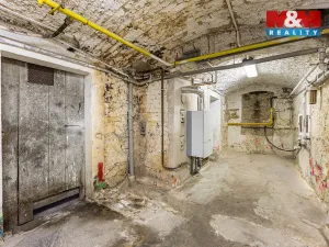 Prodej činžovního domu, Děčín - Děčín V-Rozbělesy, Ústecká, 741 m2