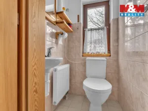 Pronájem rodinného domu, Pecka, 88 m2