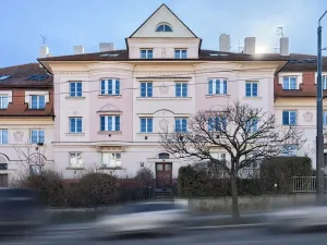 Prodej bytu 2+kk, Praha - Smíchov, Peroutkova, 66 m2