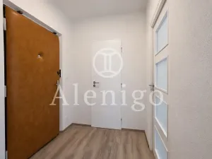 Pronájem bytu 3+1, Praha - Michle, Bítovská, 70 m2