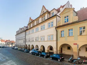 Pronájem kanceláře, Praha - Hradčany, Loretánské náměstí, 36 m2