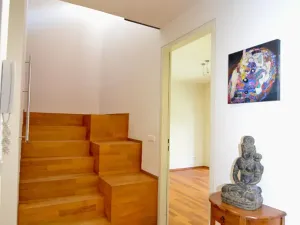 Prodej bytu 6+kk a větší, Praha - Karlín, Šaldova, 194 m2