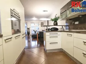 Prodej rodinného domu, Praha - Újezd nad Lesy, Lutínská, 18 m2