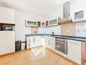 Prodej bytu 3+kk, Tisová, 71 m2