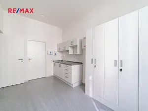 Prodej obchodního prostoru, Králíky, 5. května, 519 m2