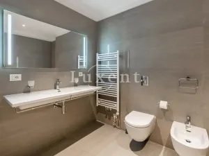 Pronájem bytu 2+kk, Praha - Smíchov, Holečkova, 62 m2