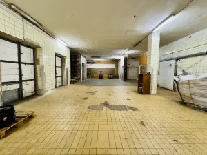 Pronájem skladu, Český Krumlov, Tovární