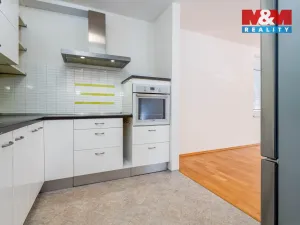 Prodej bytu 1+kk, Praha, Nad Okrouhlíkem, 49 m2