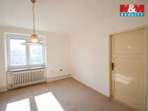 Pronájem bytu 3+1, Rožnov pod Radhoštěm, Náměstí Míru, 70 m2