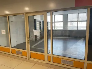 Pronájem obchodního prostoru, Zlín, náměstí Práce, 45 m2