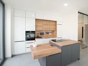 Prodej bytu 5+kk, Praha, Práčská, 188 m2