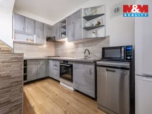 Prodej rodinného domu, Vodochody, U Studánky, 135 m2