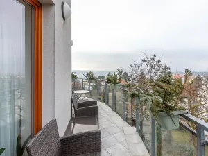 Pronájem bytu 5+kk, Praha - Podolí, Na hřebenech II, 172 m2