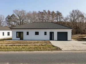 Prodej rodinného domu, Blšany u Loun, 125 m2