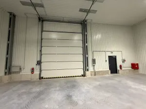 Pronájem skladu, Boršov nad Vltavou, Průmyslová, 400 m2