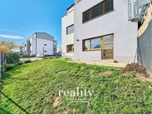 Pronájem bytu 2+kk, Znojmo, Hrušňová, 60 m2